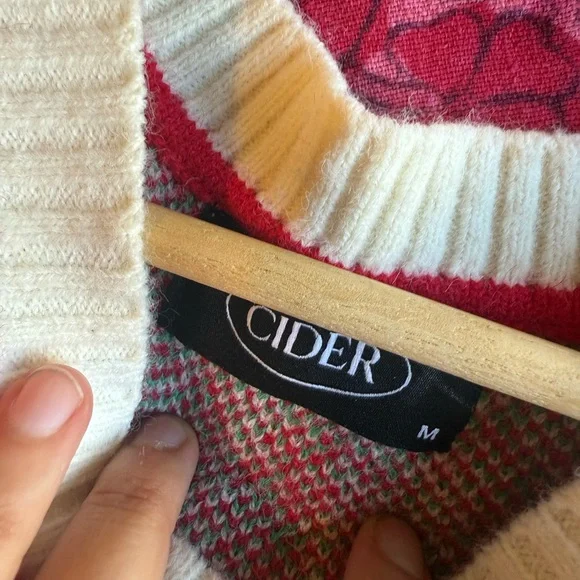 Cider Vintage Style Sweater Vest - Picture 5 of 5